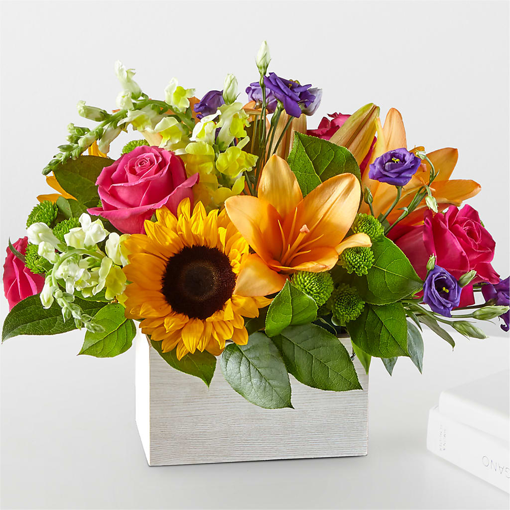 Best Day Box Bouquet – Farmington Center Florist Inc, Farmington MI
