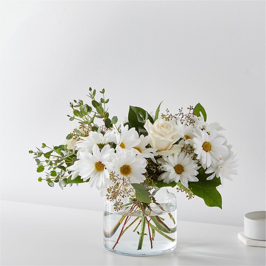 Fresh Linen Bouquet – Farmington Center Florist Inc, Farmington MI