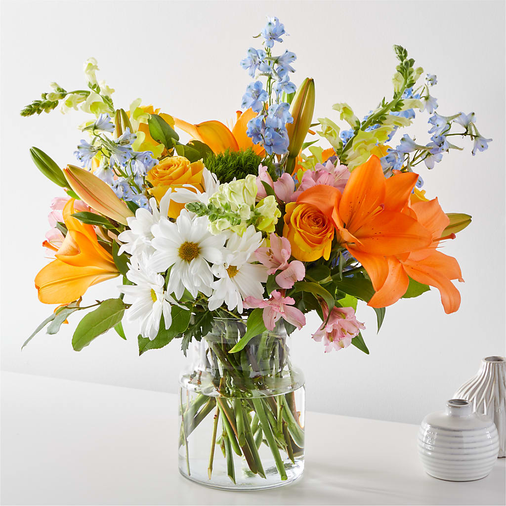 Sun Salutation Bouquet – Farmington Center Florist Inc, Farmington MI
