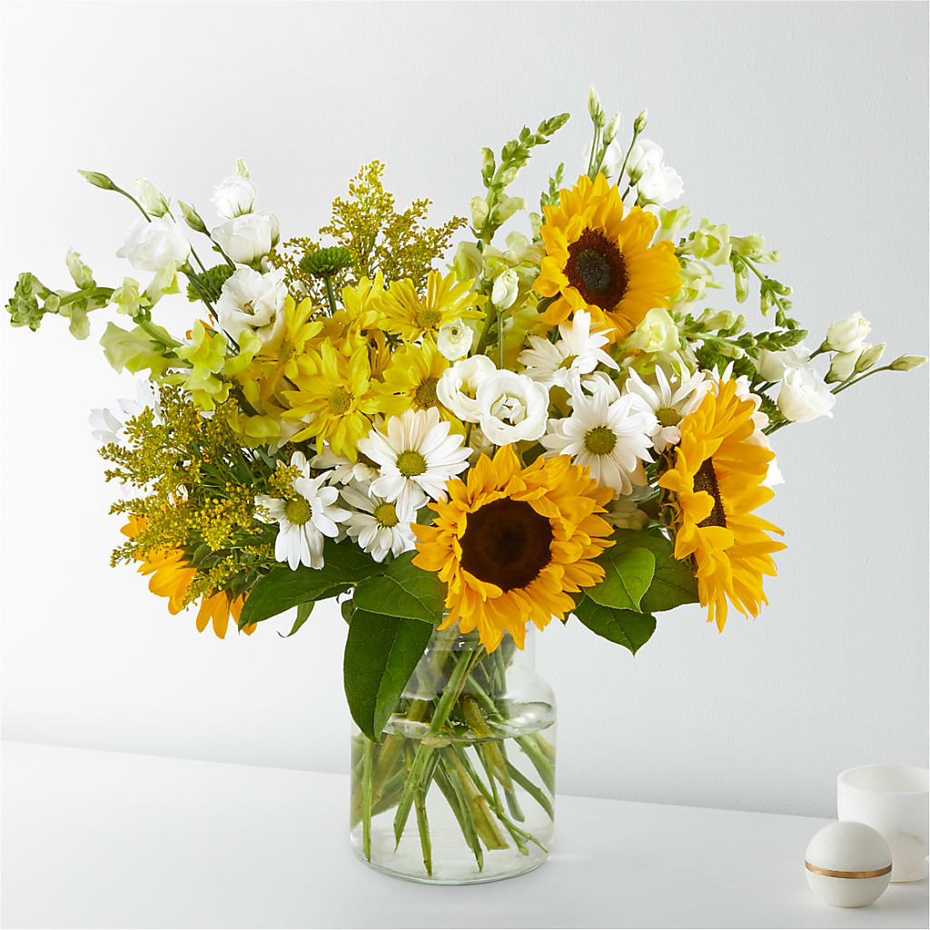 Hello Sunshine Bouquet – Farmington Center Florist Inc, Farmington MI