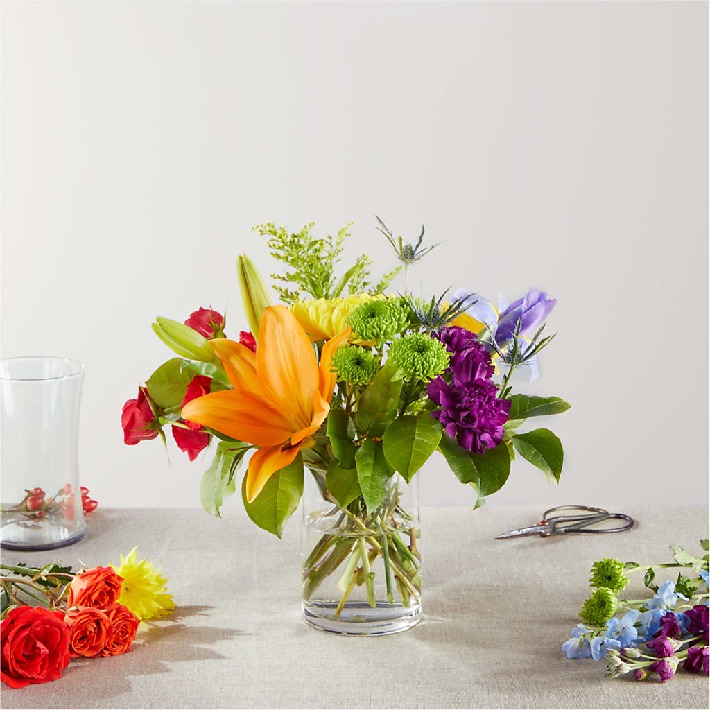 Summer Spectra - A Florist Original – Farmington Center Florist Inc, Farmington MI