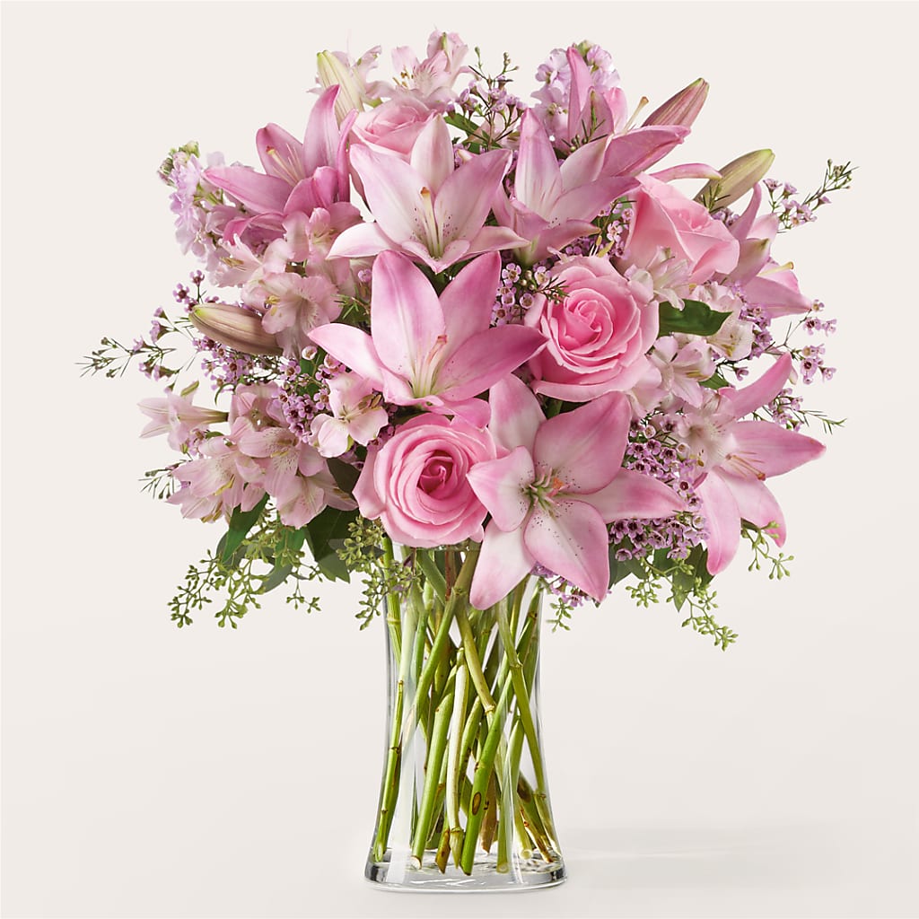 Gentle Gesture Bouquet – Farmington Center Florist Inc, Farmington MI