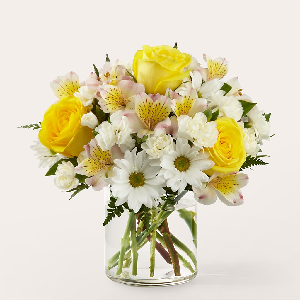 Gleeful Bouquet – Farmington Center Florist Inc, Farmington MI