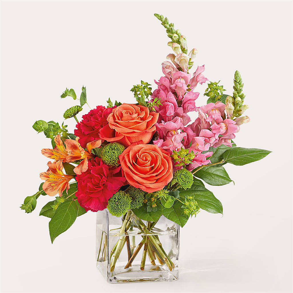 Cosmopolitan Bouquet – Farmington Center Florist Inc, Farmington MI