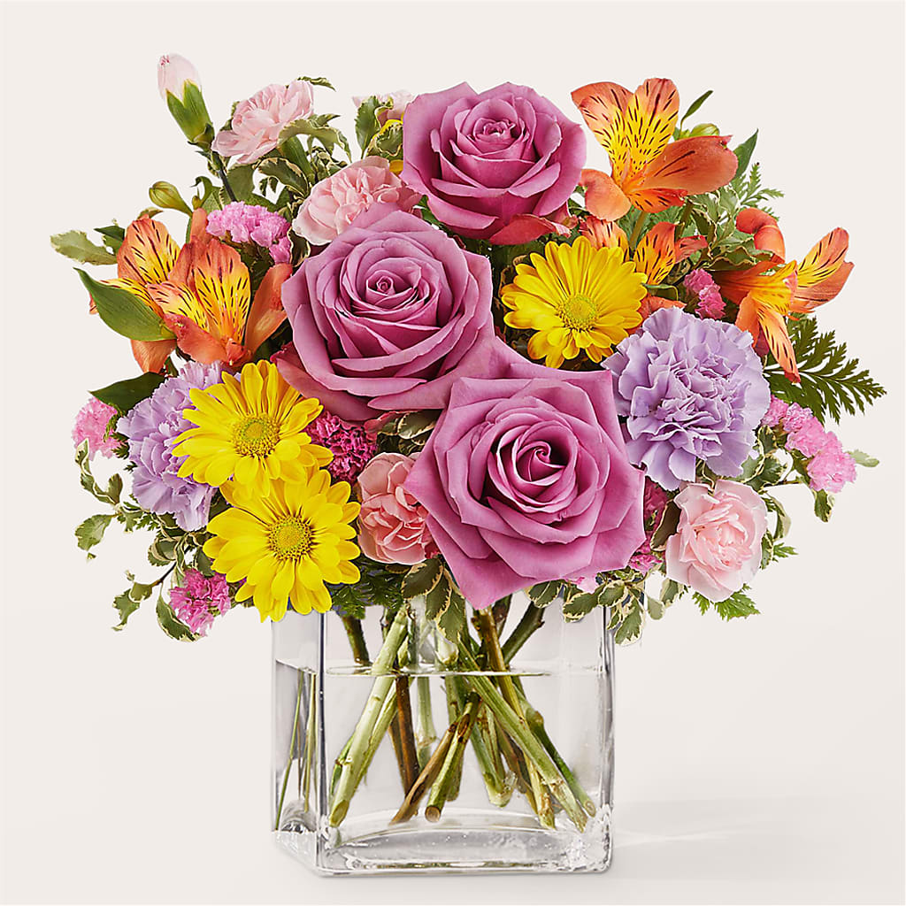 Shades of Happiness Bouquet – Farmington Center Florist Inc, Farmington MI