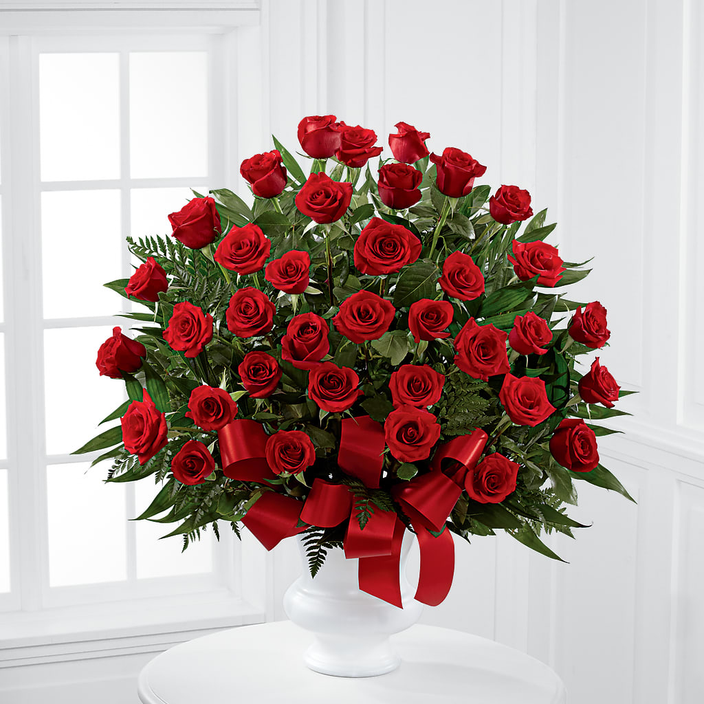 Blessed with Love Arrangement – Farmington Center Florist Inc, Farmington MI
