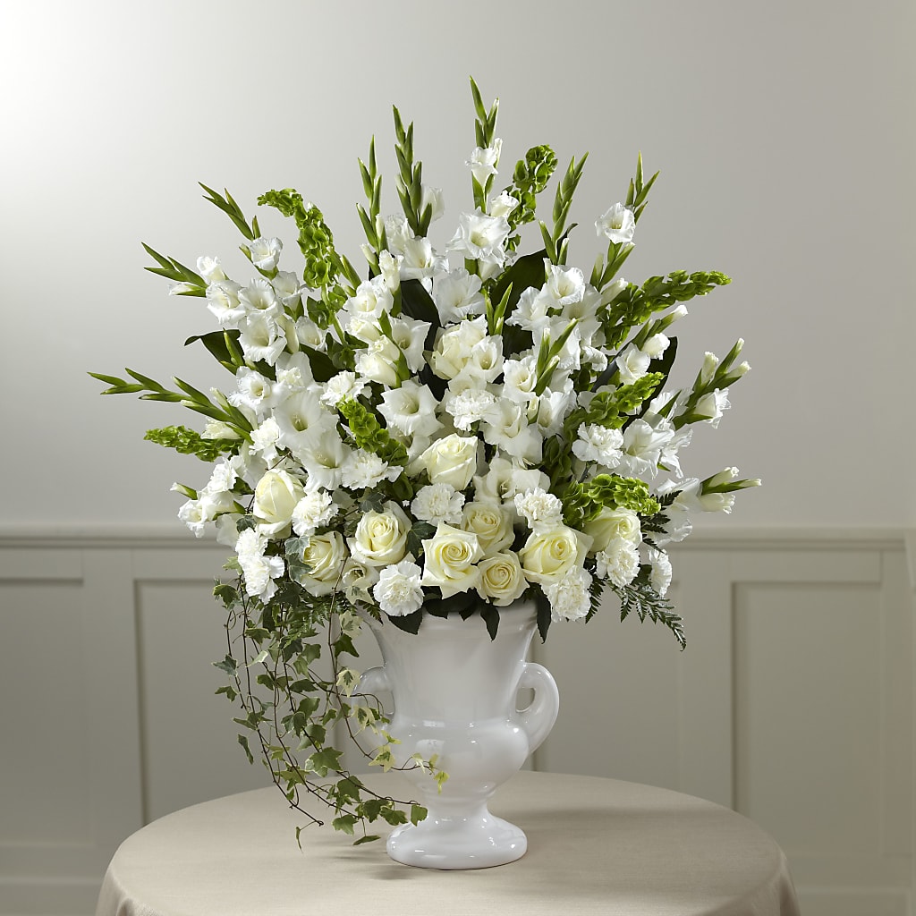 Fond Reflections Arrangement – Farmington Center Florist Inc, Farmington MI