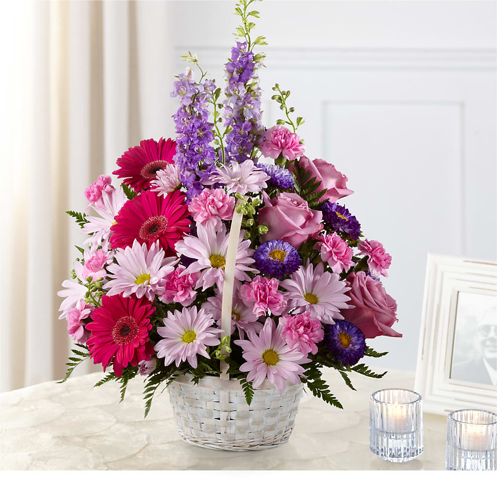 Pastel Peace Basket – Farmington Center Florist Inc, Farmington MI