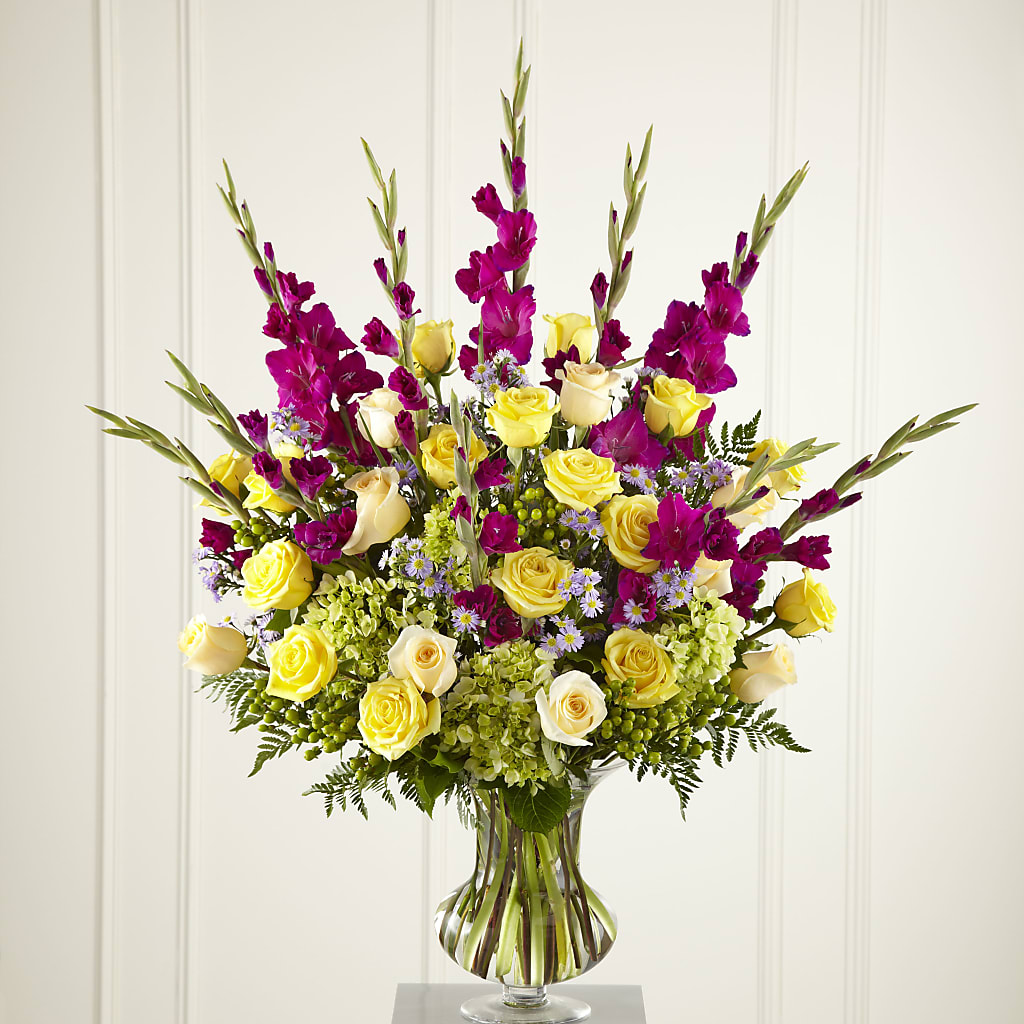 Loveliness Arrangement – Farmington Center Florist Inc, Farmington MI