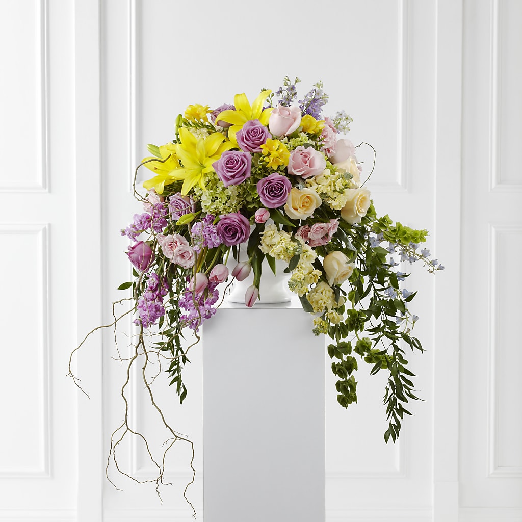Display of Affection Arrangement – Farmington Center Florist Inc, Farmington MI