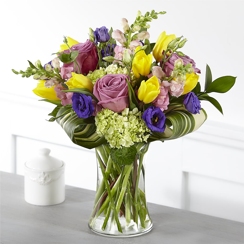 Wondrous Memories Bouquet – Farmington Center Florist Inc, Farmington MI