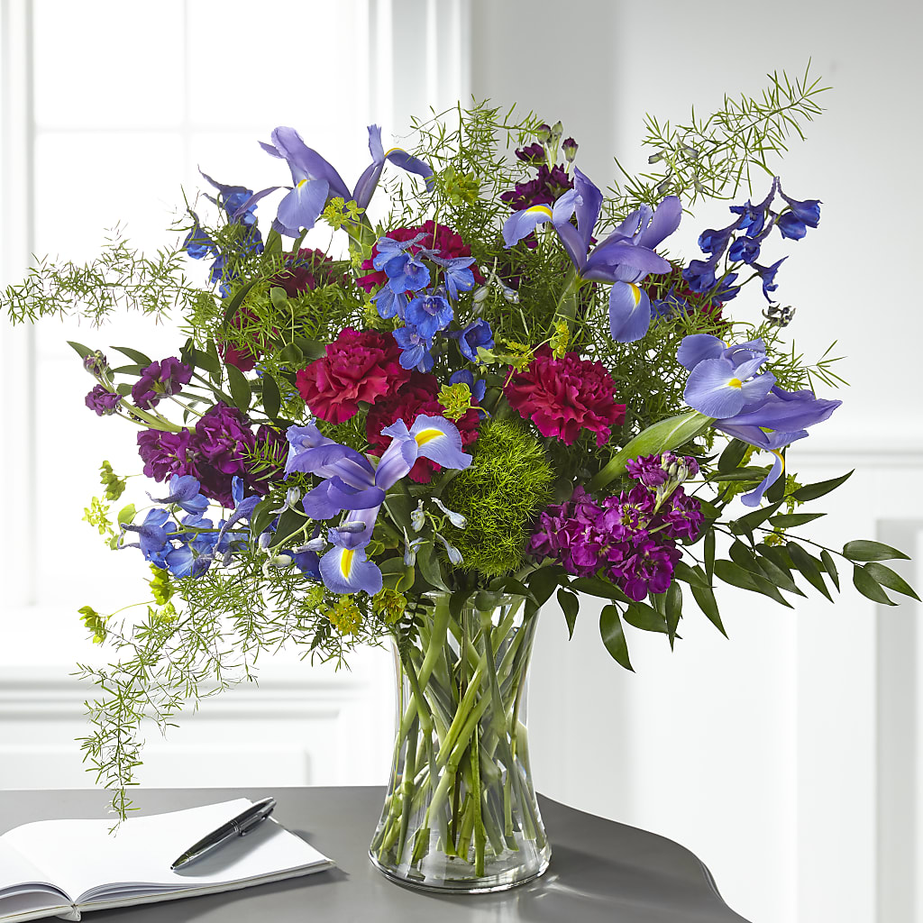 Giving Grace Bouquet – Farmington Center Florist Inc, Farmington MI