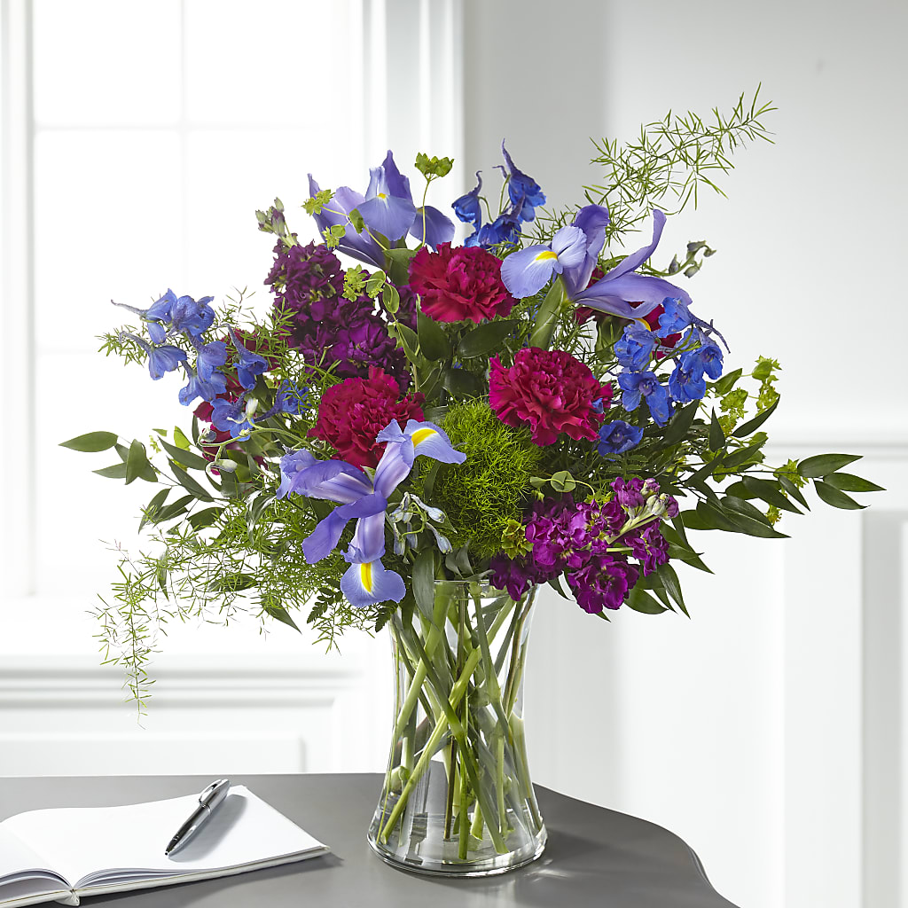 Giving Grace Bouquet – Farmington Center Florist Inc, Farmington MI