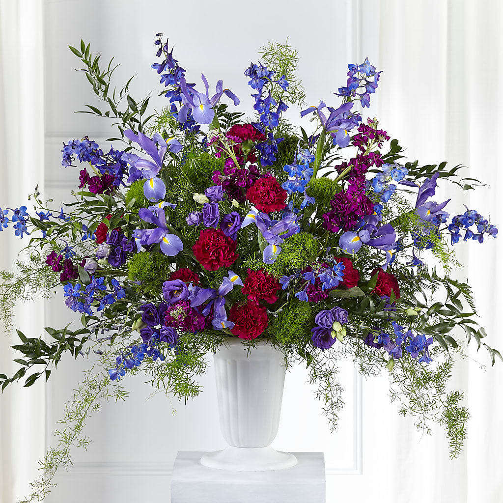 Memorial of Life Arrangement – Farmington Center Florist Inc, Farmington MI
