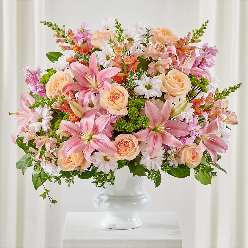 Heartfelt Gesture Urn Arrangement – Farmington Center Florist Inc, Farmington MI