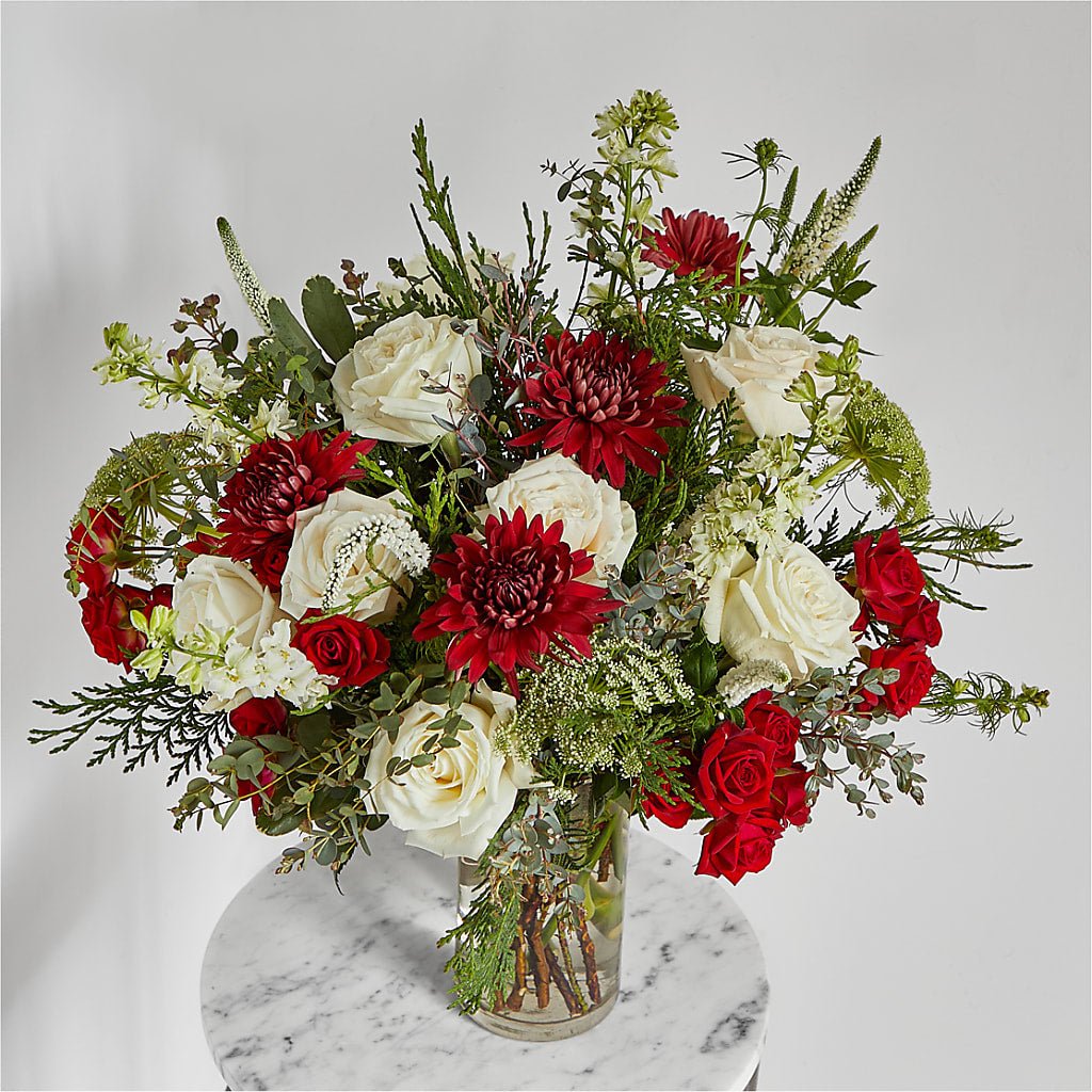 Favorite Traditions Bouquet – Farmington Center Florist Inc, Farmington MI