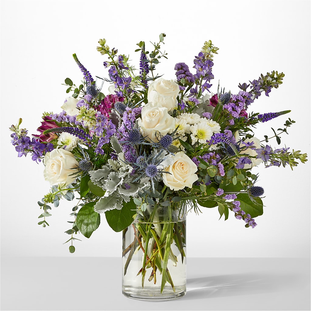 Shooting Star Bouquet – Farmington Center Florist Inc, Farmington MI