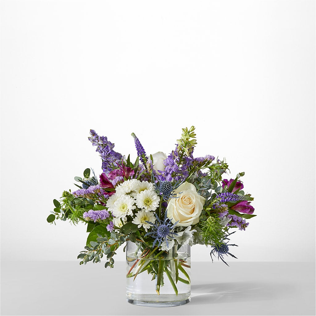 Shooting Star Bouquet – Farmington Center Florist Inc, Farmington MI