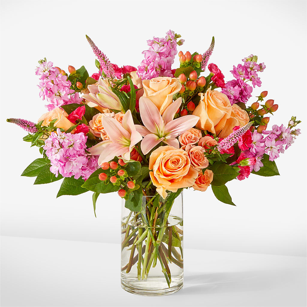 Bisous Bouquet – Farmington Center Florist Inc, Farmington MI