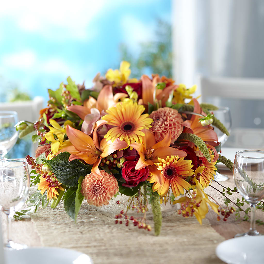 One and Only Centerpiece – Farmington Center Florist Inc, Farmington MI