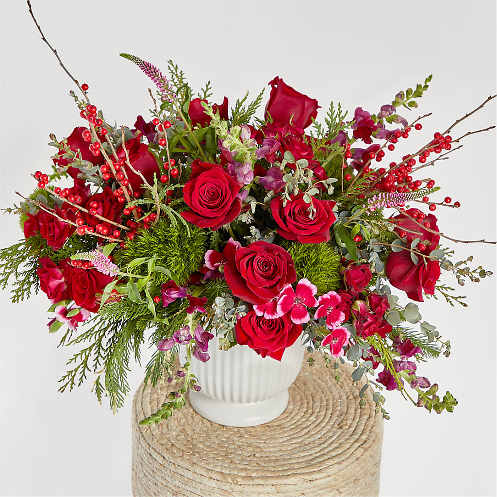 Big Red Bow Bouquet –  Farmington Center Florist Inc, Farmington MI