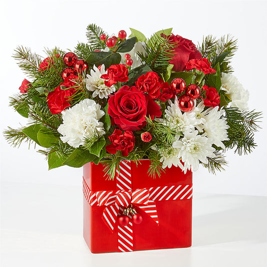 Presents Under the Tree Bouquet –  Farmington Center Florist Inc, Farmington MI