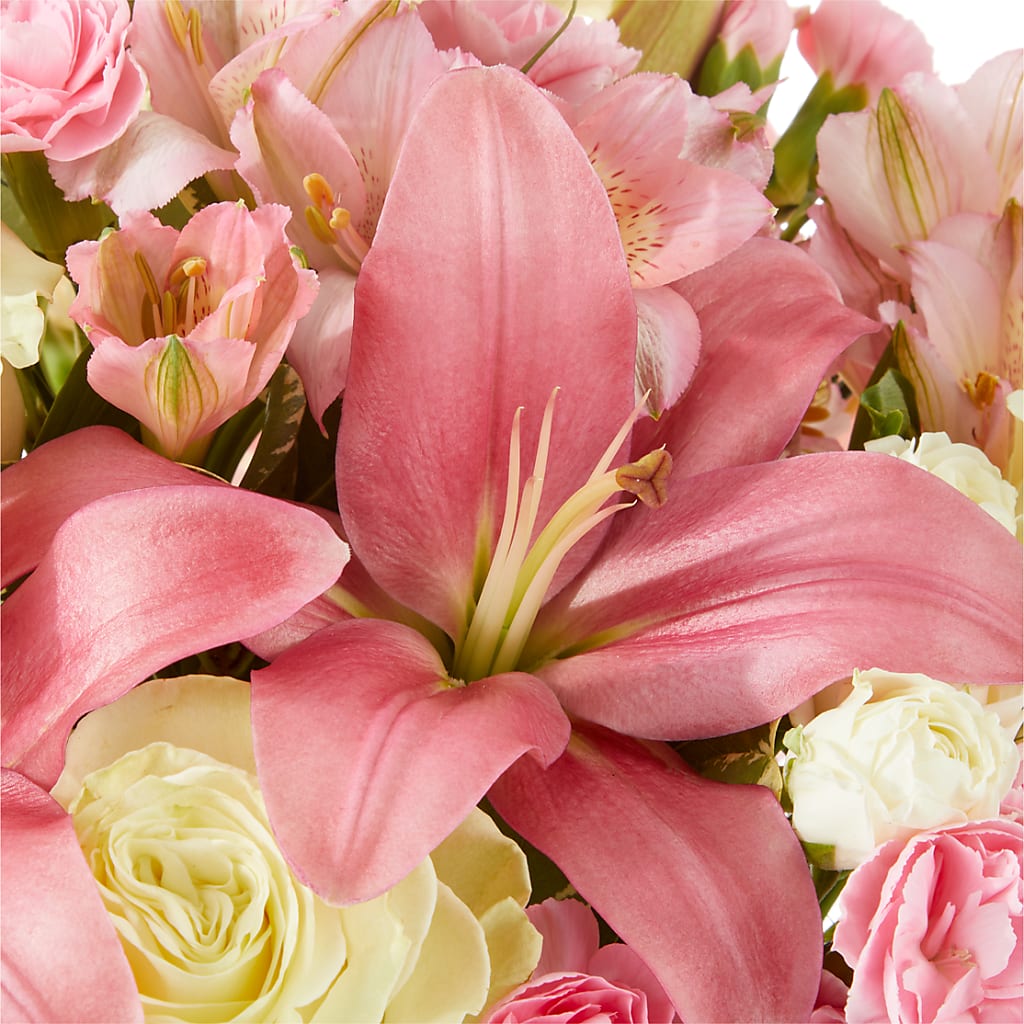 Gentle Healing Bouquet –  Farmington Center Florist Inc, Farmington MI