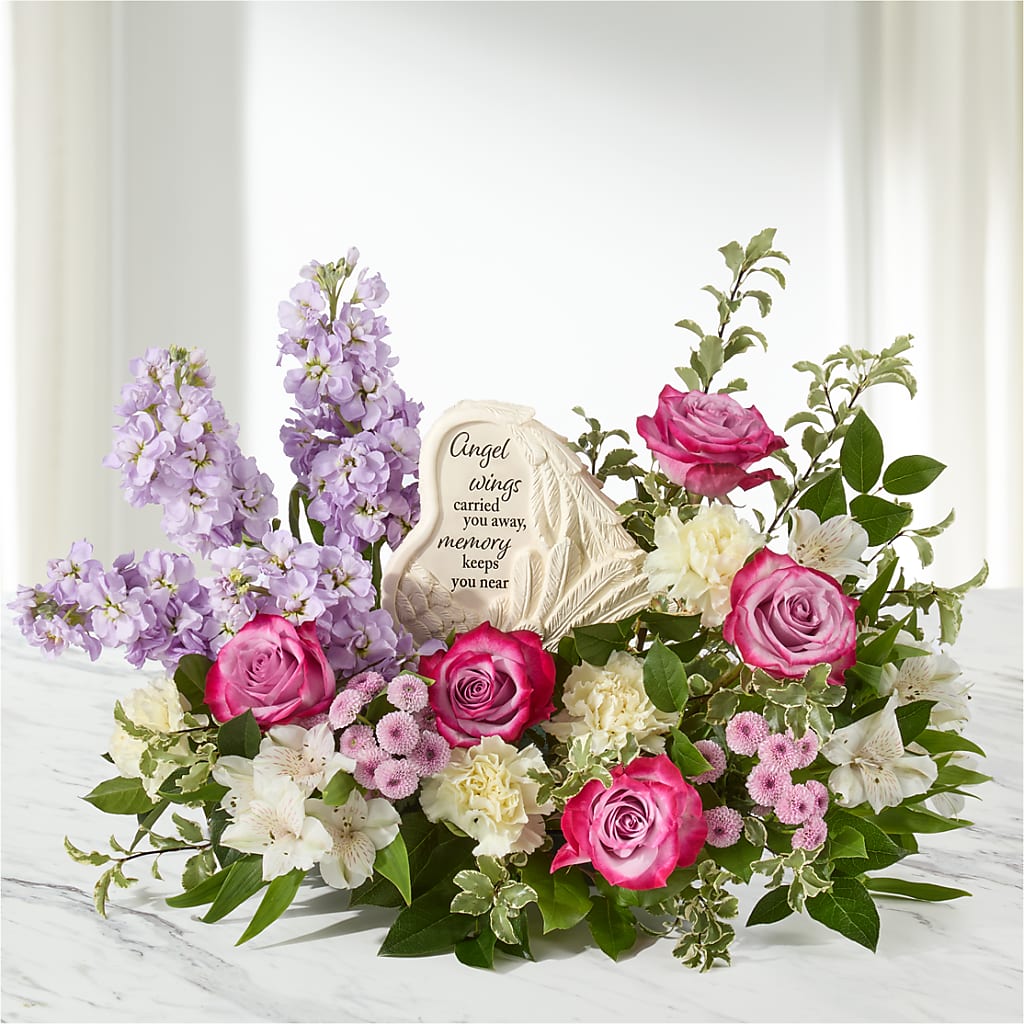 In My Heart Arrangement –  Farmington Center Florist Inc, Farmington MI