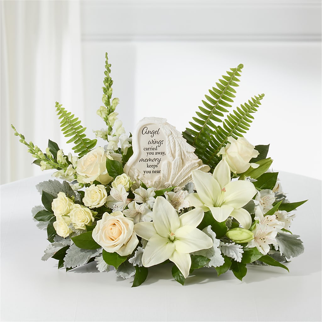 Holding You Close Arrangement –  Farmington Center Florist Inc, Farmington MI