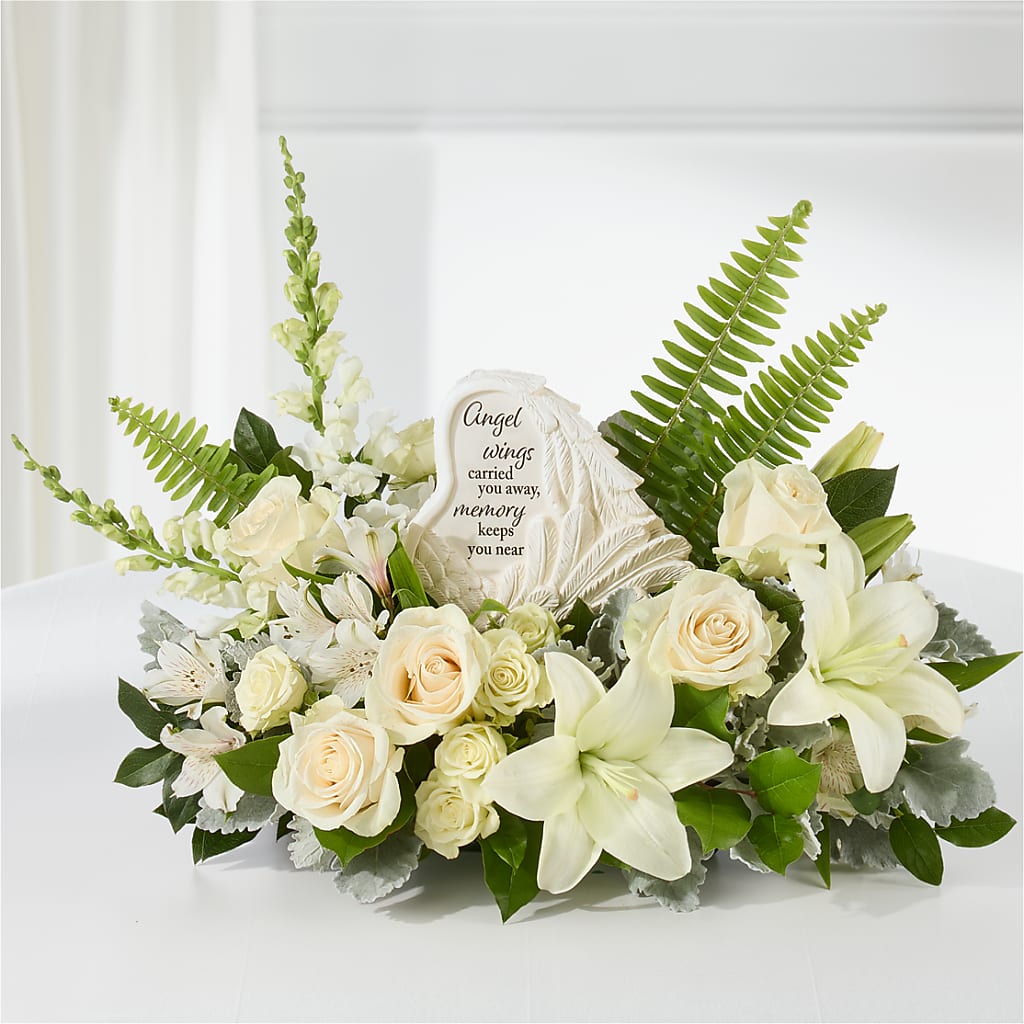 Holding You Close Arrangement –  Farmington Center Florist Inc, Farmington MI