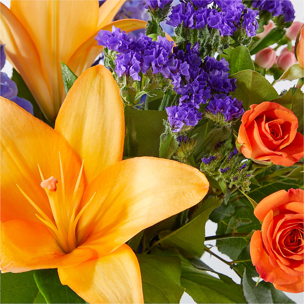 Radiant Citrus Bouquet –  Farmington Center Florist Inc, Farmington MI