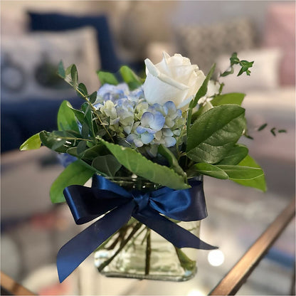 Sky Blue Delight Bouquet –  Farmington Center Florist Inc, Farmington MI