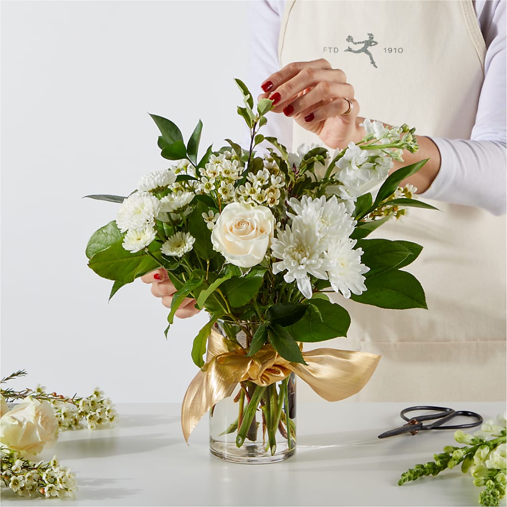 New Beginnings – A Florist Original –  Farmington Center Florist Inc, Farmington MI