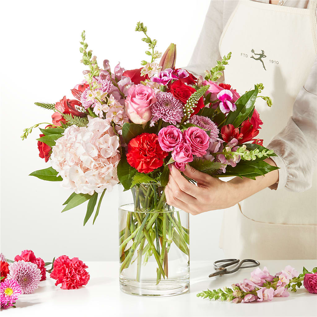 Swooning Over You - A Luxury Florist Original –  Farmington Center Florist Inc, Farmington MI