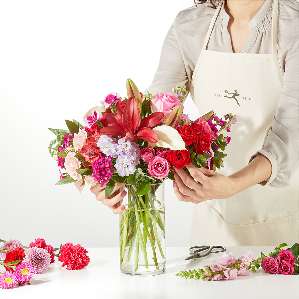 Swooning Over You - A Luxury Florist Original –  Farmington Center Florist Inc, Farmington MI