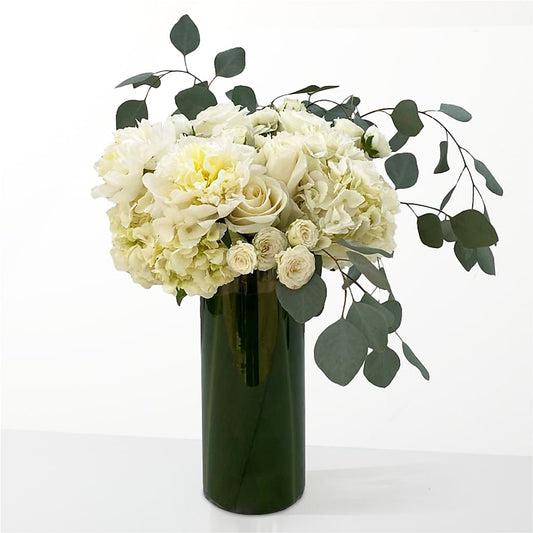 The Pearl –  Farmington Center Florist Inc, Farmington MI