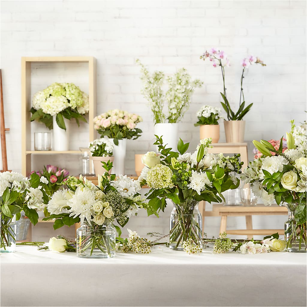 Classic Ivory – A Florist Original –  Farmington Center Florist Inc, Farmington MI