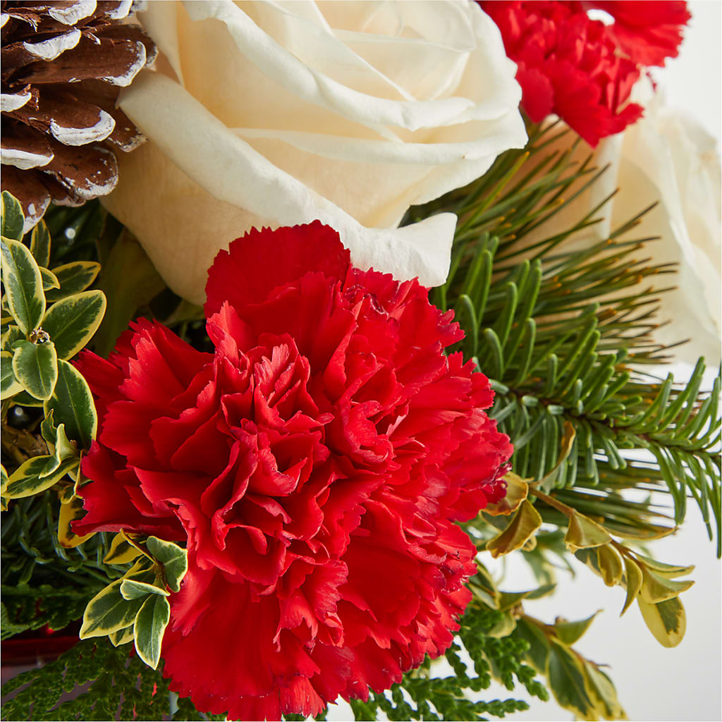 Christmas Market Bouquet –  Farmington Center Florist Inc, Farmington MI