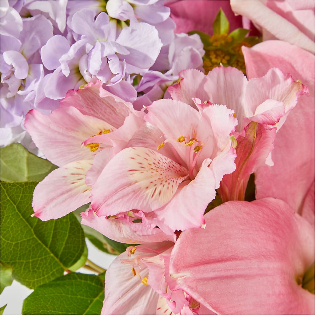 The Crown Jewel Bouquet –  Farmington Center Florist Inc, Farmington MI