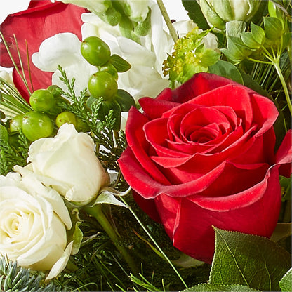 Deck the Halls Bouquet –  Farmington Center Florist Inc, Farmington MI