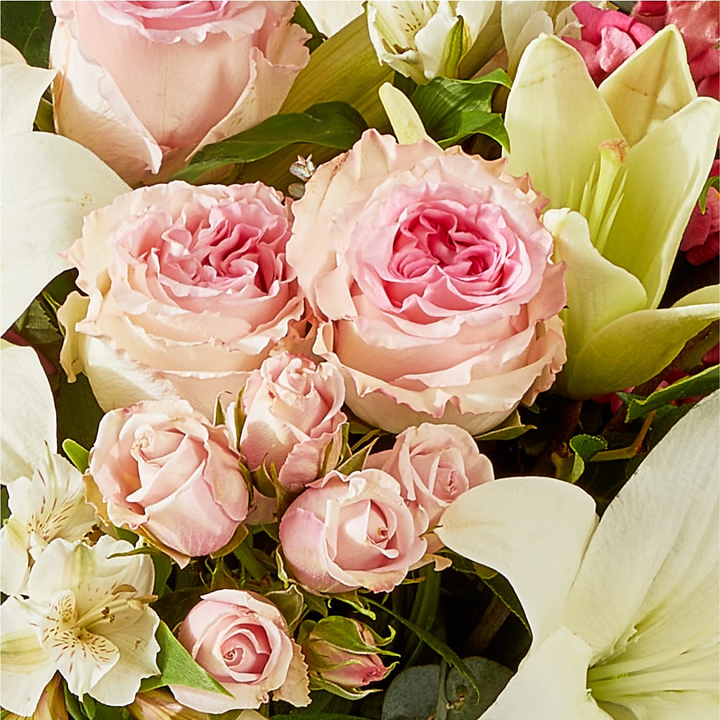 Ballet Slippers Bouquet –  Farmington Center Florist Inc, Farmington MI