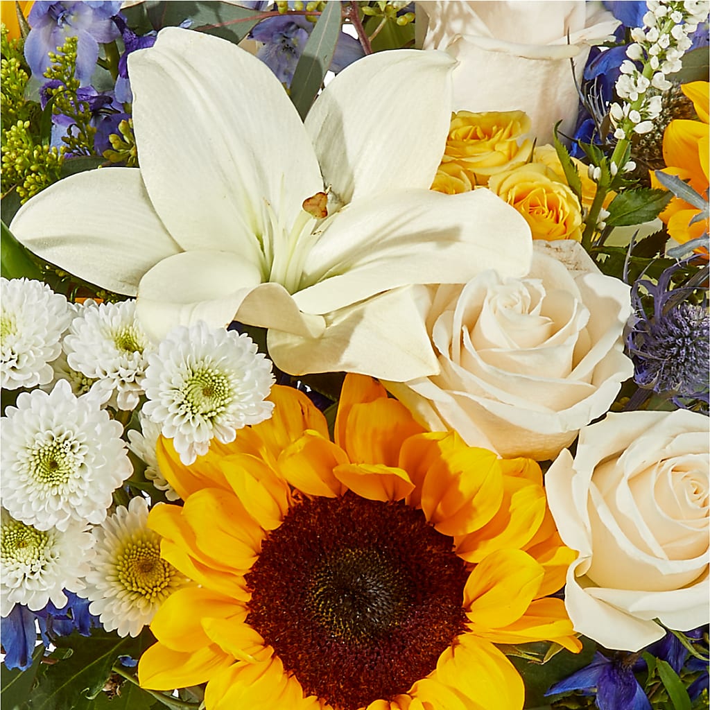 Wonderfully Sunny Bouquet –  Farmington Center Florist Inc, Farmington MI