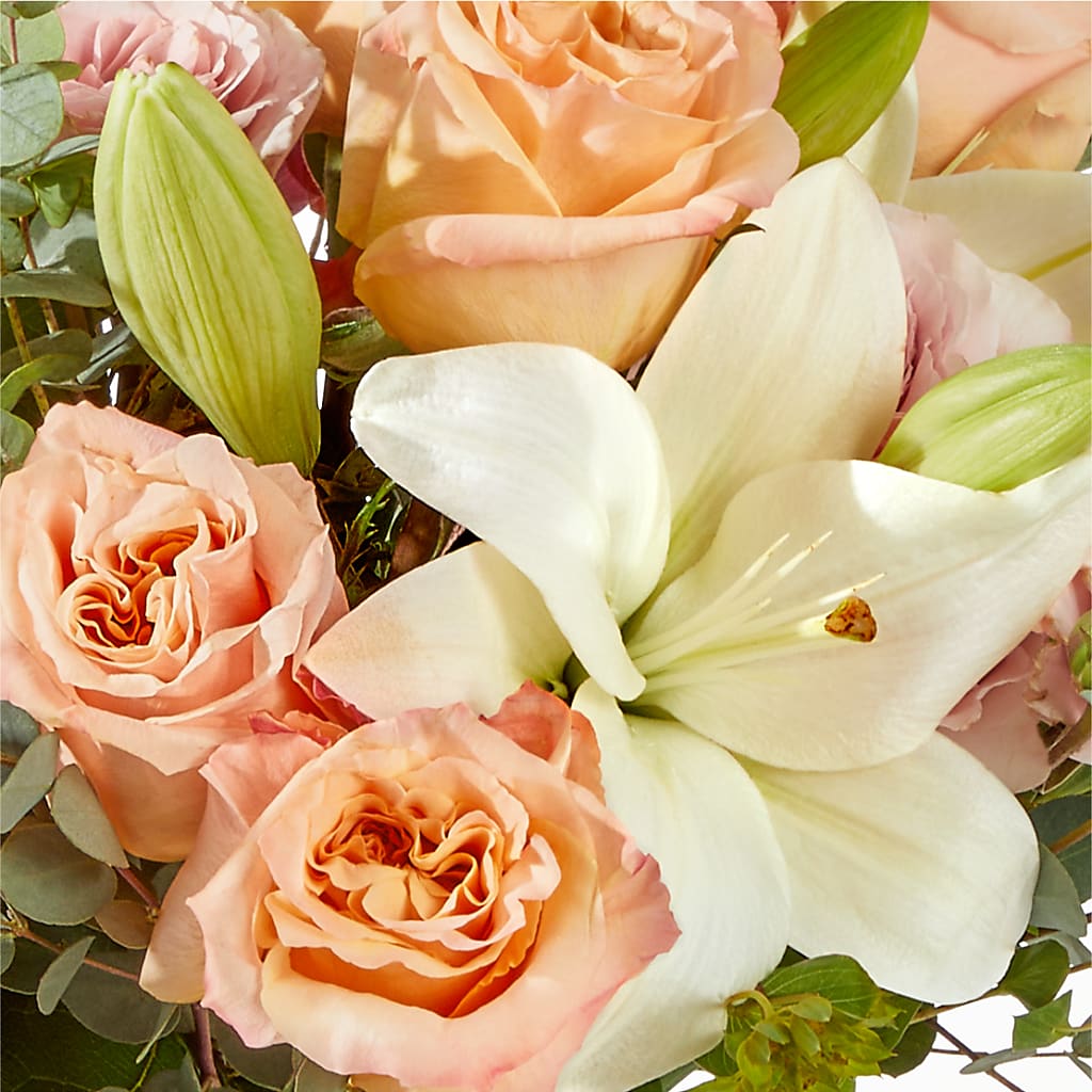 Grapefruit Splash Bouquet –  Farmington Center Florist Inc, Farmington MI