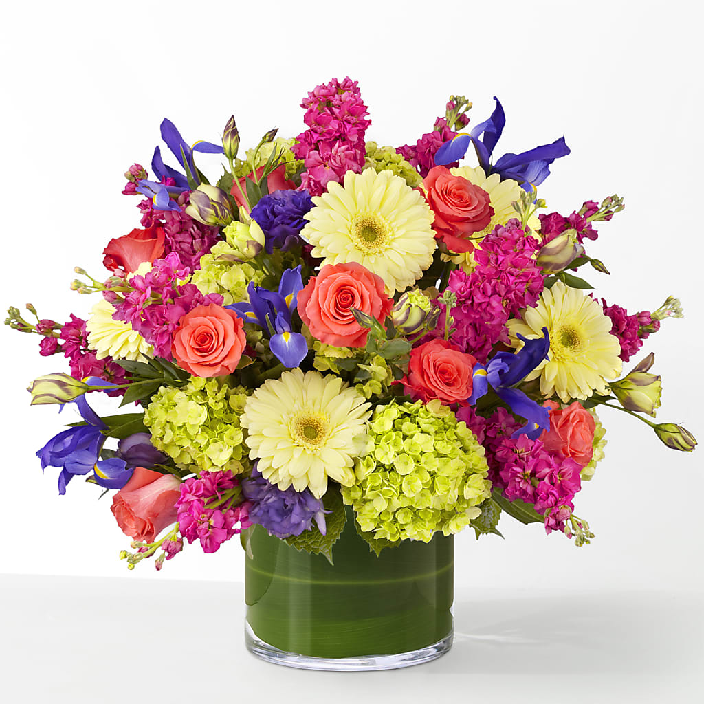 The Couture –  Farmington Center Florist Inc, Farmington MI