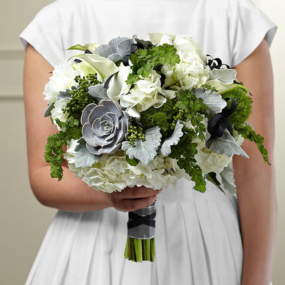 Sweet Innocence Bouquet –  Farmington Center Florist Inc, Farmington MI