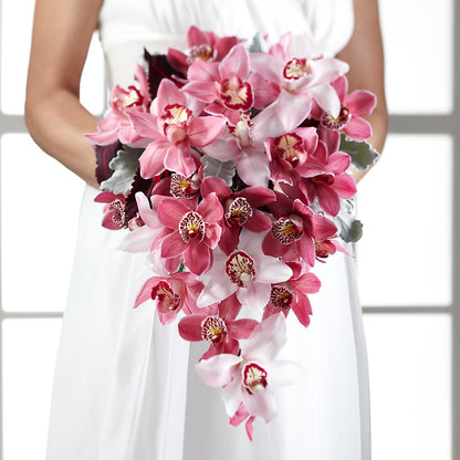 Pink Mink Bouquet –  Farmington Center Florist Inc, Farmington MI