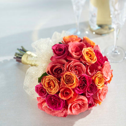 Sweet Roses Bouquet –  Farmington Center Florist Inc, Farmington MI
